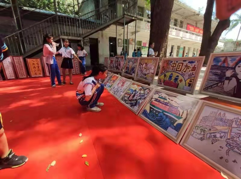 海南师范大学实验小学“童心向党·阳光下成长”庆六一书画展